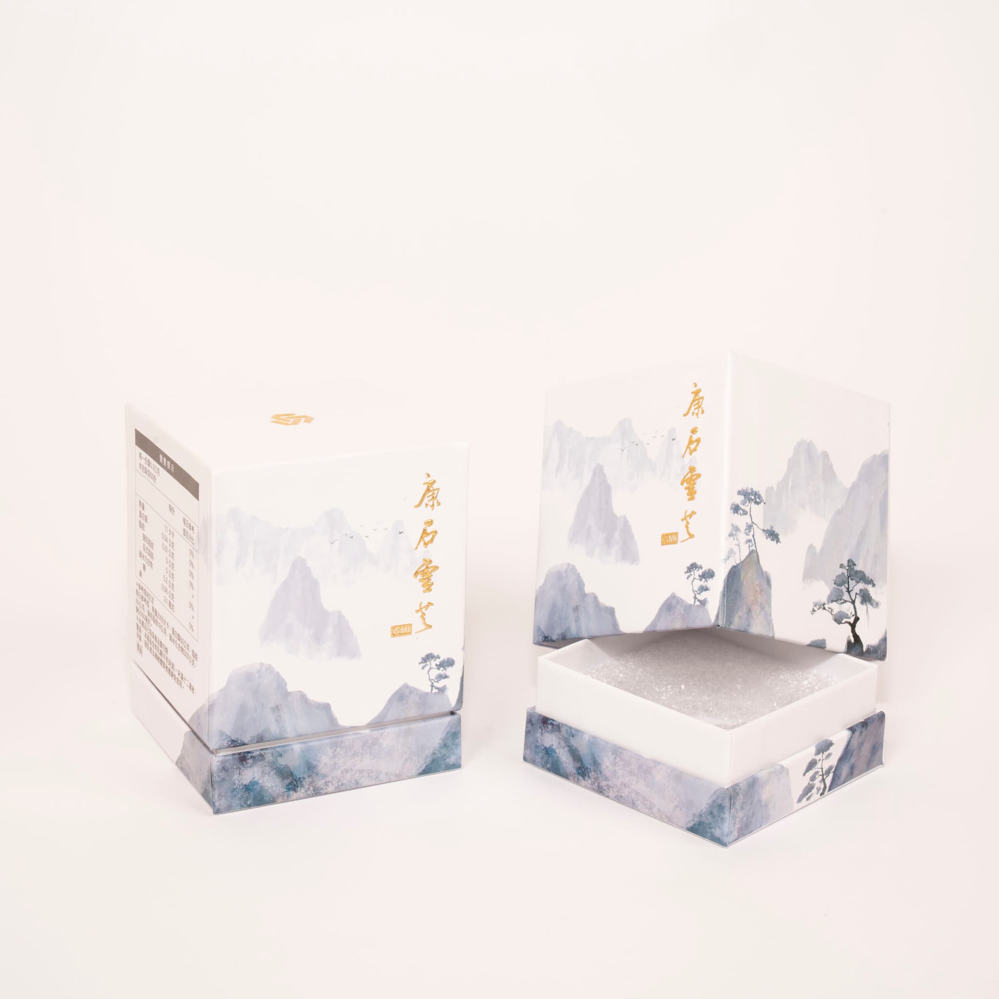 Mountain View Gift Box